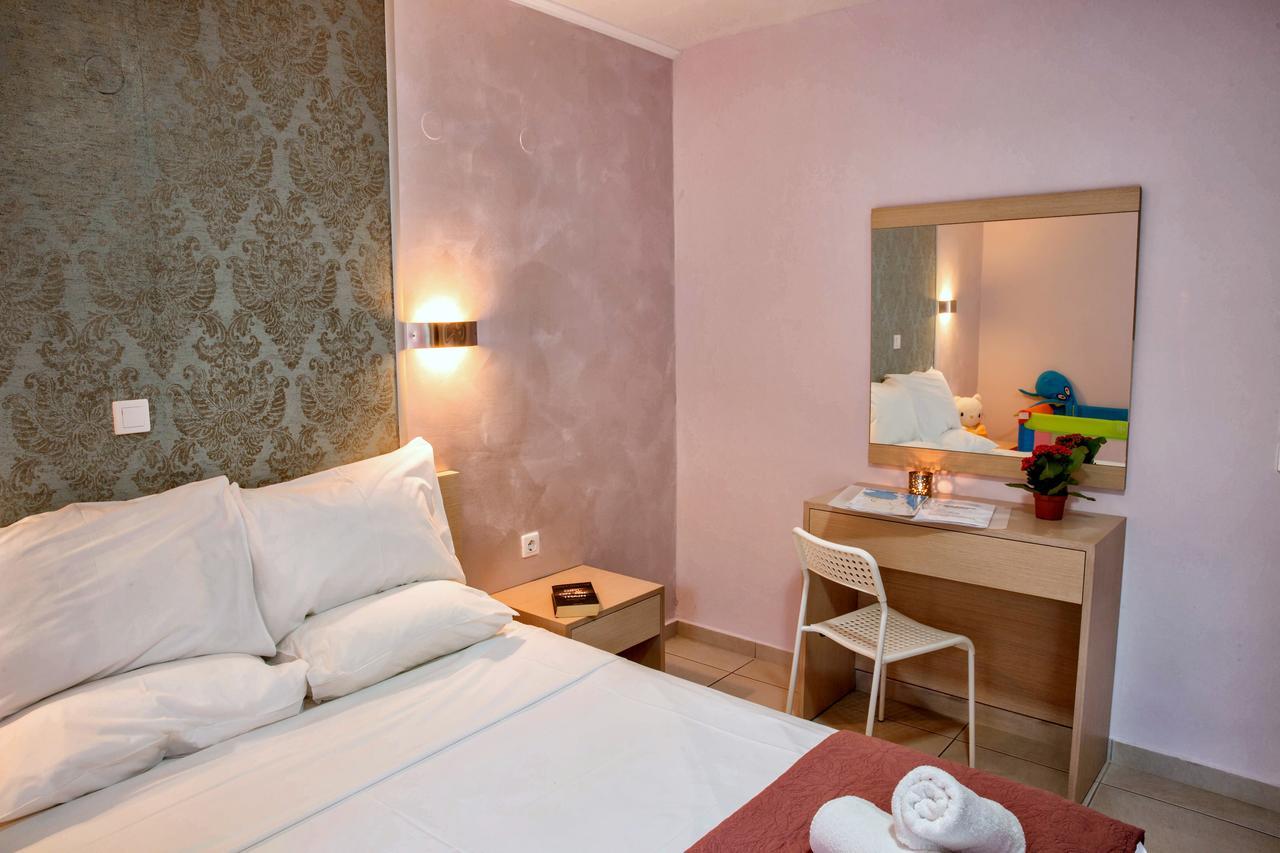 Ilida Apartments Néa Péramos Extérieur photo